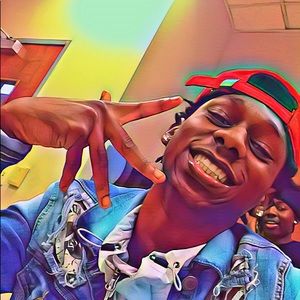 Meet your Posher, Dontae